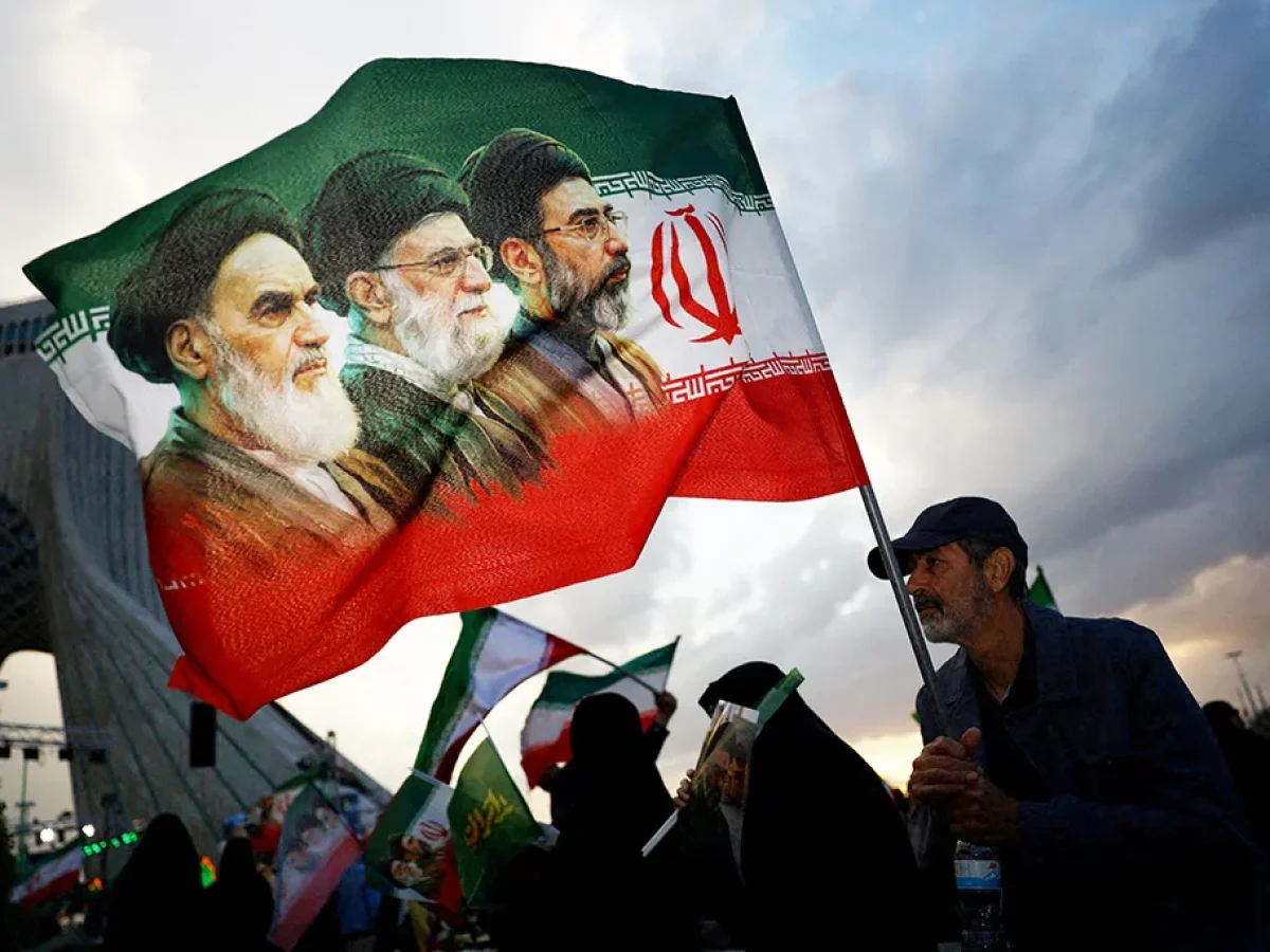 Iran Warns of Heavy Strikes as Hormuz Shutdown Drives Oil Prices Up